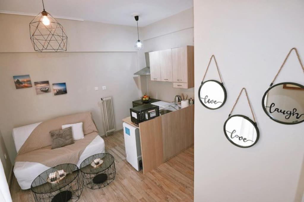 Cozy Apartment In The Heart Of Athens! Atenas Exterior foto