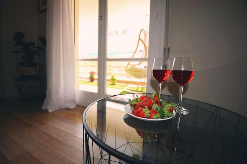 Cozy Apartment In The Heart Of Athens! Atenas Exterior foto
